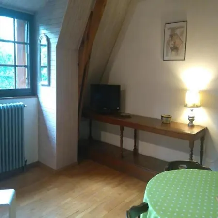 House Le Noisetier 1 * Каор