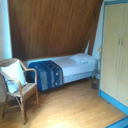 Дом отдыха House Le Noisetier 1 *